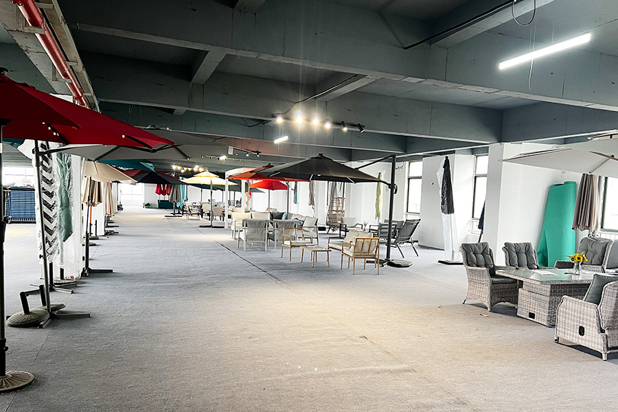 Commodity exhibition area
