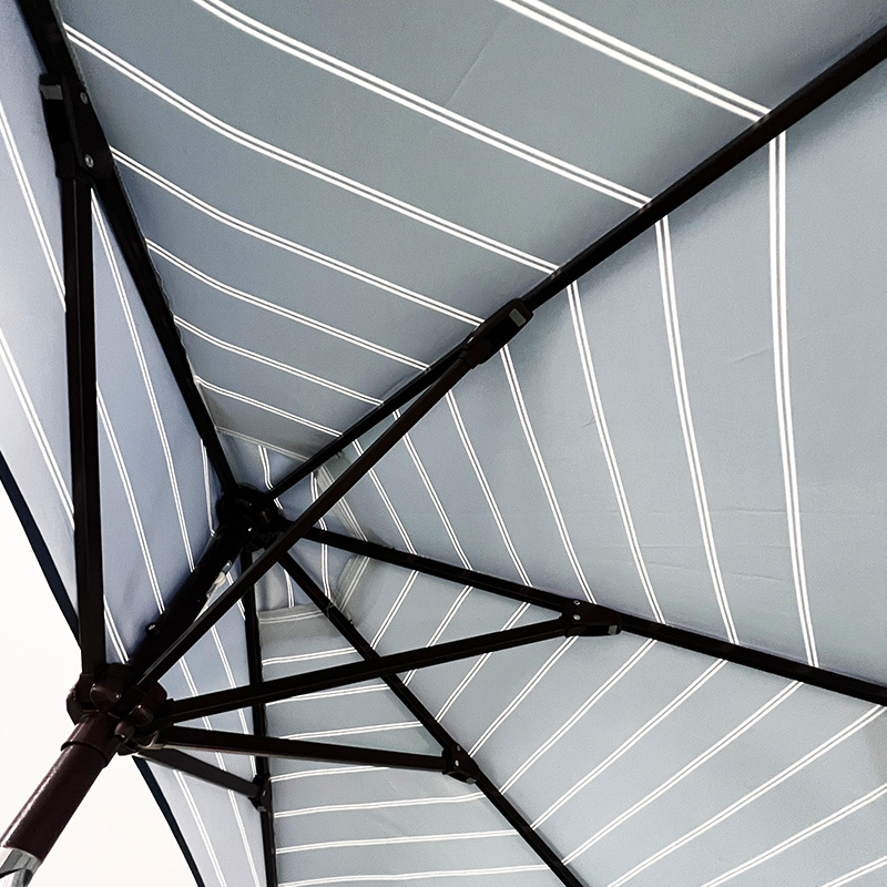 2.7m Half Round Umbrella With Crank And Tilt 2.7m Half Round Umbrella With Crank And Tilt