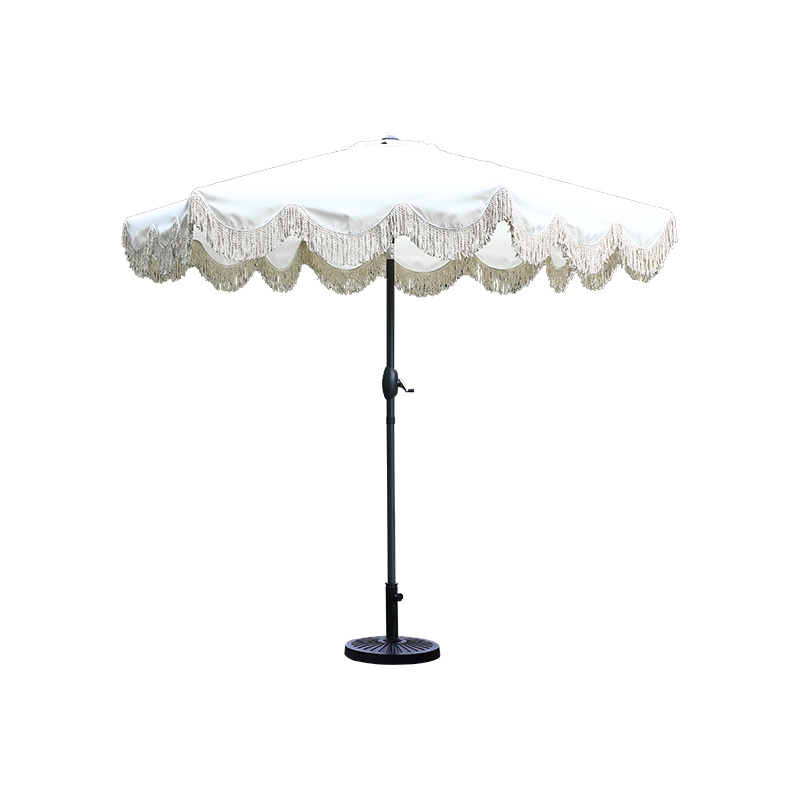 2.7m Aluminum Market Umbrella With Crank,With Auto Tilt. 2.7m Aluminum Market Umbrella With Crank,With Auto Tilt.