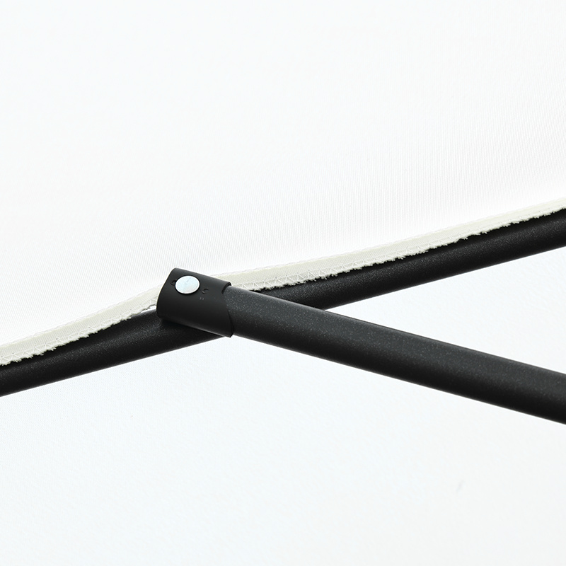2.7m Aluminum Market Umbrella With Crank,With Auto Tilt. 2.7m Aluminum Market Umbrella With Crank,With Auto Tilt.